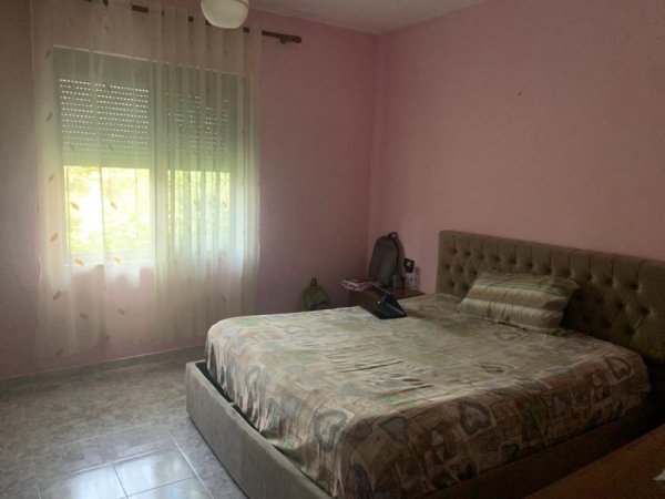 Tirane, jepet me qera shtepi 3+1 Kati 1, 110 m² 35 000 LEK (REXHEP TARJA)