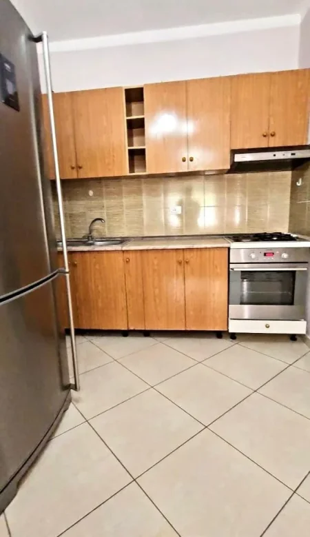 Tirane, shitet apartament 1+1 , 60 m² 80.000 € (Misto Mame)