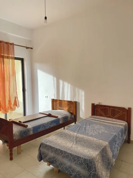 Tirane, shitet apartament 2+1 Kati 2,