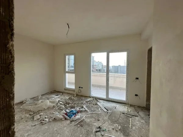 Tirane, shitet apartament 2+1+Ballkon Kati 9, 122 m² 177.335 € (Rruga Dritan Hoxha)