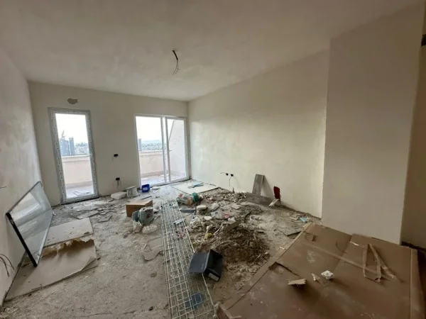 Tirane, shitet apartament 2+1+Ballkon Kati 9, 122 m² 177.335 € (Rruga Dritan Hoxha)