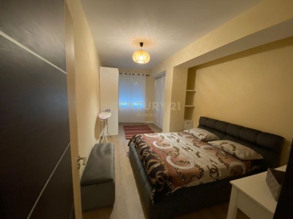 Durres, jepet me qera apartament 1+1+Ballkon Kati 3, 80 m² 400 € (PLEPA)