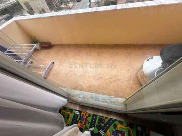 Durres, shitet apartament 2+1+Ballkon Kati 2, 110 m² 125.000 € (PLAZH ILIRIA)