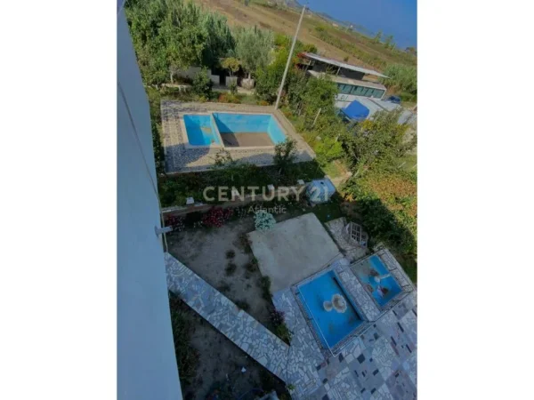 SHITET APART-HOTEL NE SEKTOR RINIA PRANE DETIT