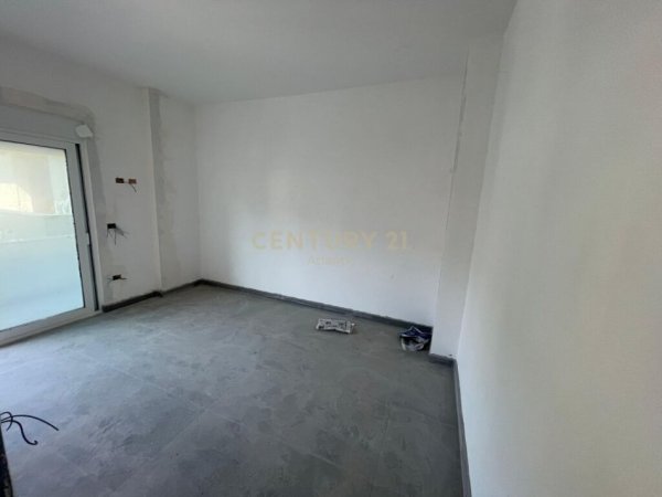 Durres, shitet apartament 1+1+Ballkon Kati 2, 62 m² 55.800 € (SPITALI, DURRES)