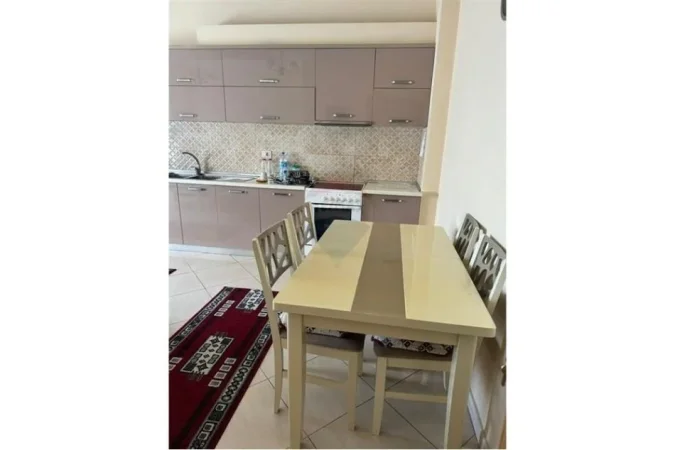 Tirane, shitet apartament 1+1 Kati 2, 72 m² 86.000 € (Fresku)