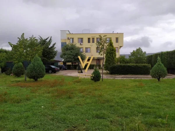 Lezhe Shengjin, shitet hotel Kati 0, 600 m² 470.000 € (LEZHE)