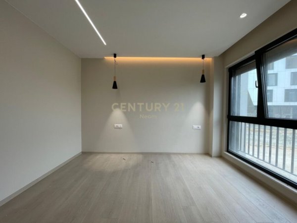 Tirane, jap me qera apartament 1+1 , 77 m² 650 € (Liqeni i Thatë)
