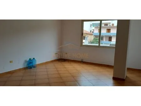 Tirane, shitet apartament 2+1+Ballkon Kati 1, 93 m² 130.000 € (prane Bunk Art, Linze, Tirane AREA44320)