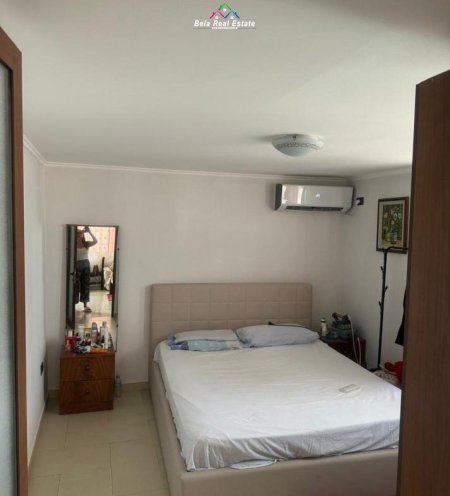 Tirane, jepet me qera apartament 1+1 Kati 1, 100 m² 450 € (rruga Bardhyl)