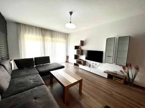 shitet apartament , 118 m² 195.000 €