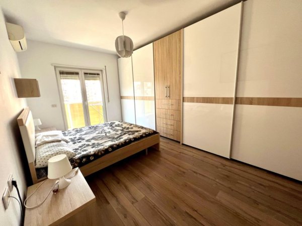 shitet apartament , 118 m² 195.000 €