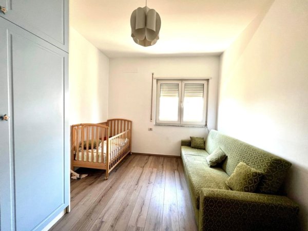 shitet apartament , 118 m² 195.000 €