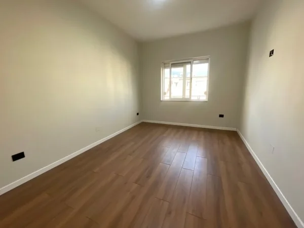 Tirane, shitet apartament 2+1 , 72 m² (Myslym Shyri)