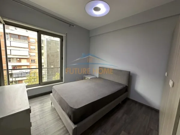 Tirane, jepet me qera apartament 3+1+Ballkon Kati 7, 123 m² 1.000 € (Delijorgji)