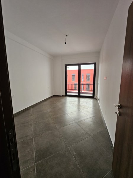 Tirane, shitet apartament 2+1 Kati 7, 194.750 €
