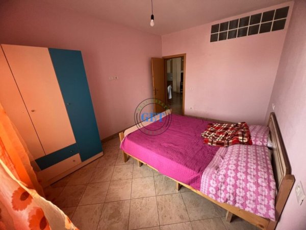 Durres, jepet me qera apartament 1+1 , 65 m² 250 € (UKD, Durres)