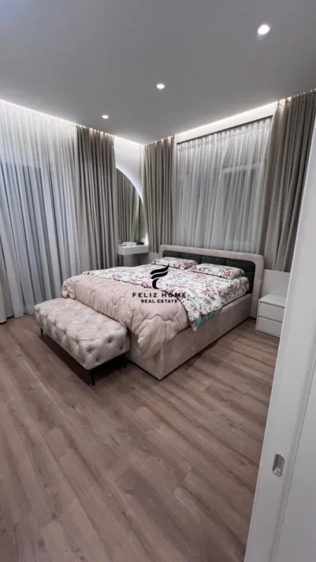 Tirane, shitet apartament 3+1 Kati 1, 176 m² 700.000 € (SELITE)