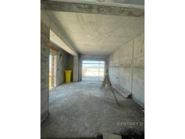 Tirane, shes apartament 3+1+2+VERANDE , 133 m² 300.000 € (Kodra e Diellit Residence)