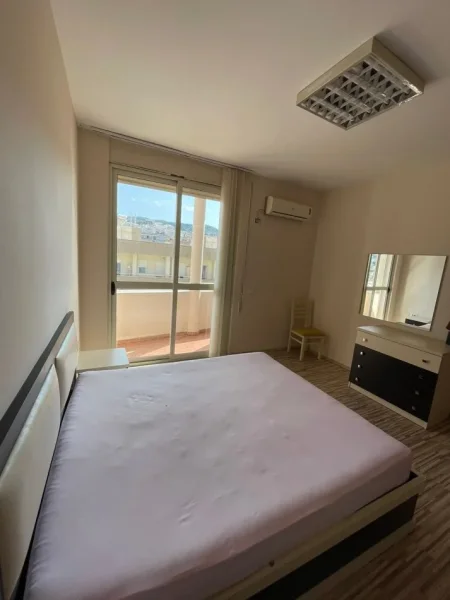 Tirane, jepet me qera apartament 2+1 Kati 7, 120 m² 600 €