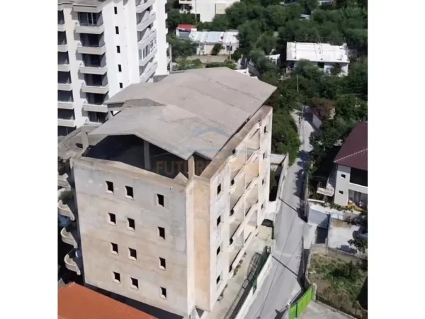 Vlore, shitet Vile , 1.549 m² 1.500.000 € (Lungomare) RV 44280