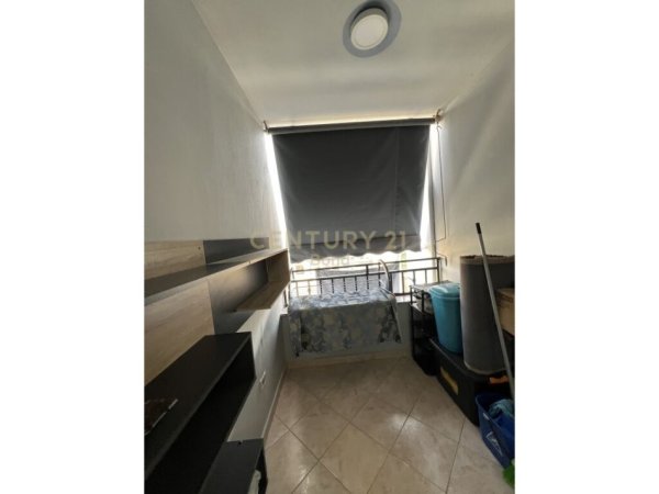 Apartament 2+1+2 me qera tek Komuna e Parisit bond99969