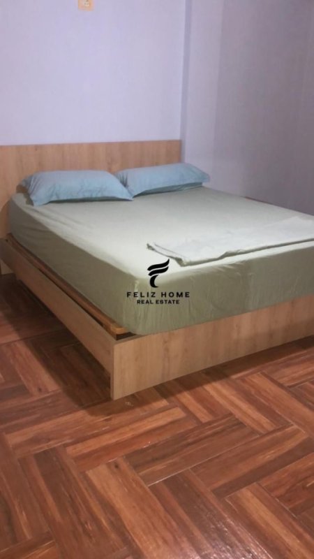 Tirane, jepet me qera apartament 2+1+Ballkon Kati 3, 115 m² 500 € (VILAT GJERMANE)
