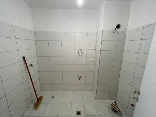 Durres, shitet apartament 2+1 , 103 m² 85.000 € 