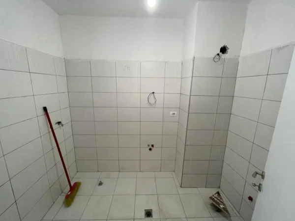 Durres, shitet apartament 2+1 , 103 m² 85.000 € 