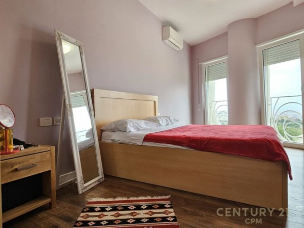 Tirane, jap me qera apartament 3+1+2 , 130 m² 1.000 € (Kodra e Diellit)