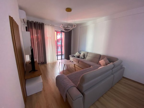 Tirane, jepet me qera apartament 2+1 Kati 5, 110 m² 600 € (Rruga e Dibres)