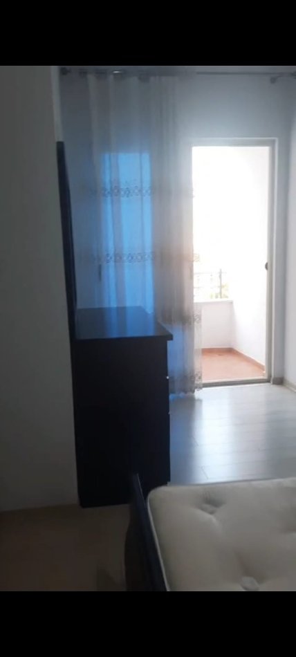 Tirane, jepet me qera apartament 2+1 Kati 5, 98 m² 450 € (Astir)