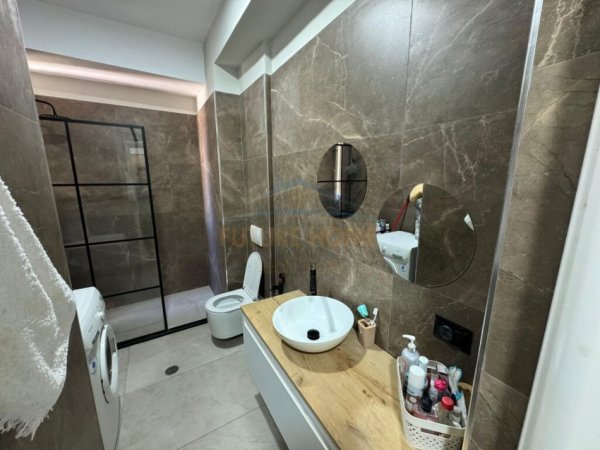 Tirane, shitet apartament 2+1 Kati 5, 57 m² 160.000 € (Kodra e Diellit)