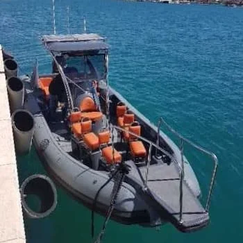 Kroaci, ofroj gomone Bura 8,5 gommon , 42.500 €