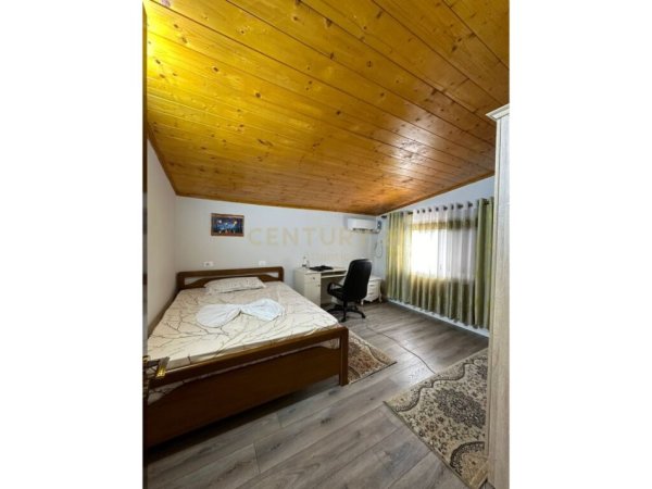 Durres, shitet apartament 3+1+Ballkon Kati 2, 130 m² 150.000 € (Lagjja nr 8 Drejtoria e Policise, Drejtoria e Policise)