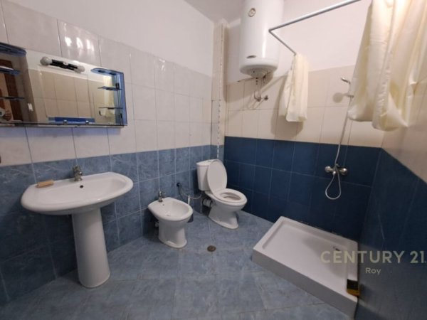 Durres, jepet me qera apartament 1+1 Kati 2, 65 m² 400 € 