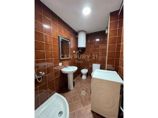 Durres, shitet apartament 1+1+Ballkon Kati 3, 54 m² 64.000 €