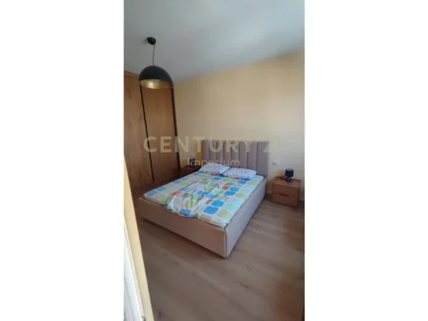 Tirane, shitet apartament 1+1 Kati 10, 67 m² 100.000 € (Yzberisht)