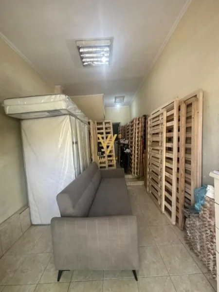 Tirane, shitet dyqan Kati 0, 66 m² 200.000 € (MEDRESEJA)