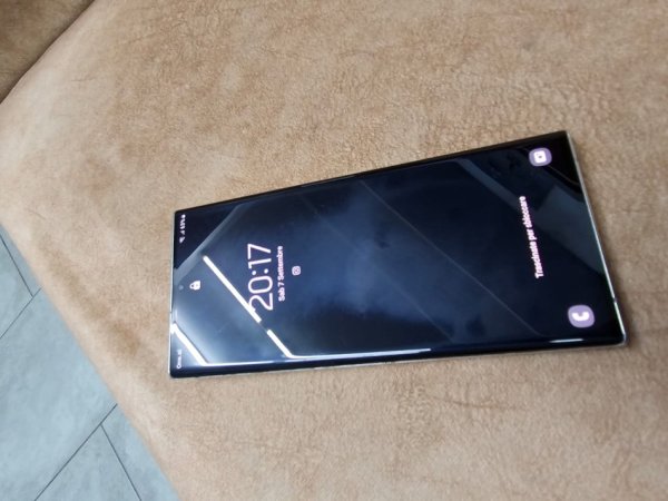 Tirane, shes Celular-Smartphone Samsung Note 20 Ultra 256 GB i bardhe