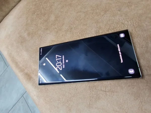 Tirane, shes Celular-Smartphone Samsung Note 20 Ultra 256 GB i bardhe