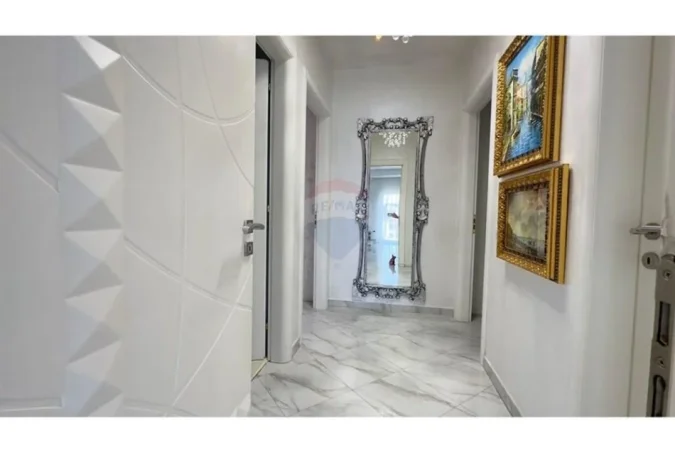 Tirane, shitet apartament 2+1 , 112 m² 265.000 € (Pazari i Ri, Rruga Tefta Tashko)