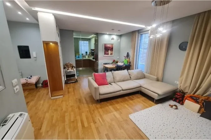 Tirane, shitet apartament 2+1 Kati 1, 89 m² 220.000 € (Super Apartament 2+1 +Post Parkimi Ne Shitje)