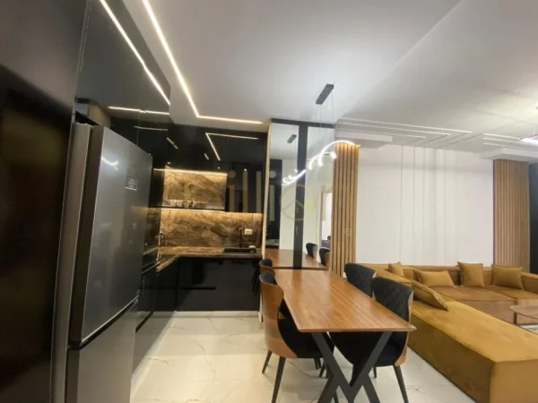 Qerret, shitet apartament 1+1 Kati 3, 80 m² (QERETI I DURRESIT, Durrës, Albania)