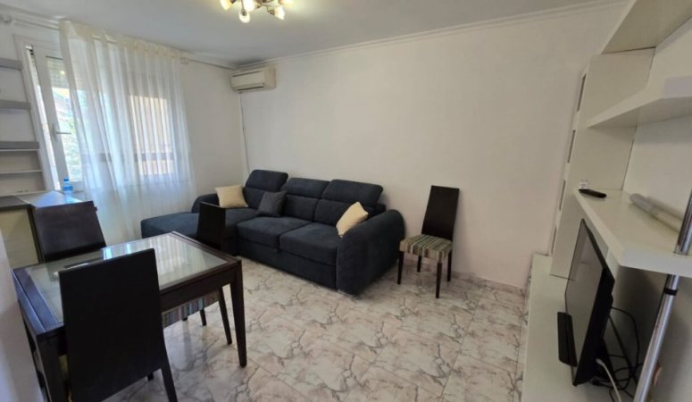 Tirane, shitet apartament 1+1 Kati 3, 51 m² 88.000 € (Rruga Hoxha Tahsim)