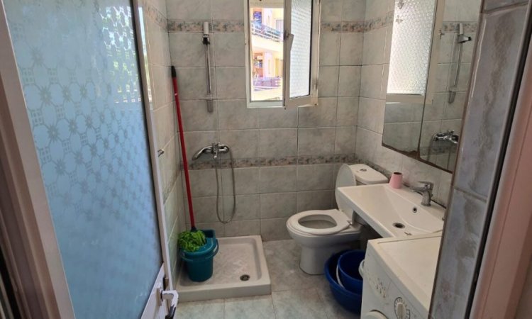 Tirane, shitet apartament 1+1 Kati 3, 51 m² 88.000 € (Rruga Hoxha Tahsim)