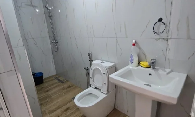 Tirane, shitet apartament 2+1+Aneks+Ballkon Kati 6, 75 m² 132.000 € (xhamllik)