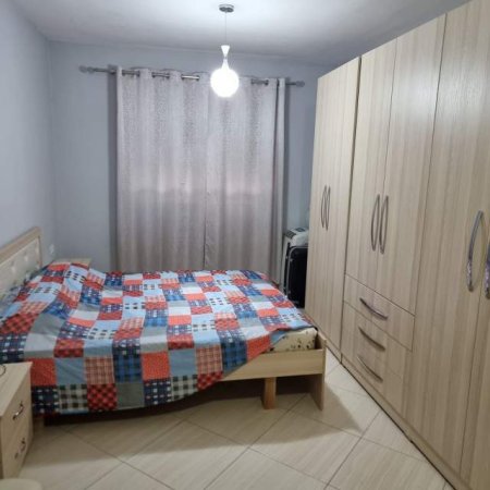Tirane, jepet me qera shtepi 2+1+A+BLK ne shtëpi 1 katëshe, 80 m² 35.000 Leke