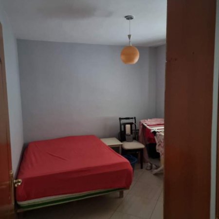 Tirane, jepet me qera shtepi 2+1+A+BLK ne shtëpi 1 katëshe, 80 m² 35.000 Leke