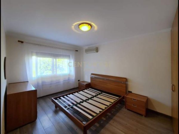 Tirane, shitet apartament 2+1+BLK Kati 5, 67 m² 75.000 Euro (Rr. Ali Visha)